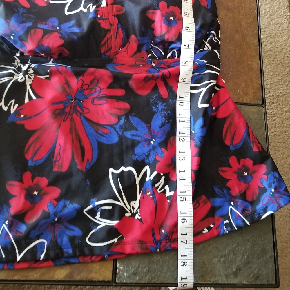 COPY - RW&B Swim Halter Tankini - Picture 7 of 8